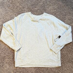 Nordstrom‘s Zella cream grey Heather crewneck sweatshirt size small